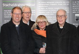 Erzbischof Jean-Claude Périsset (links)