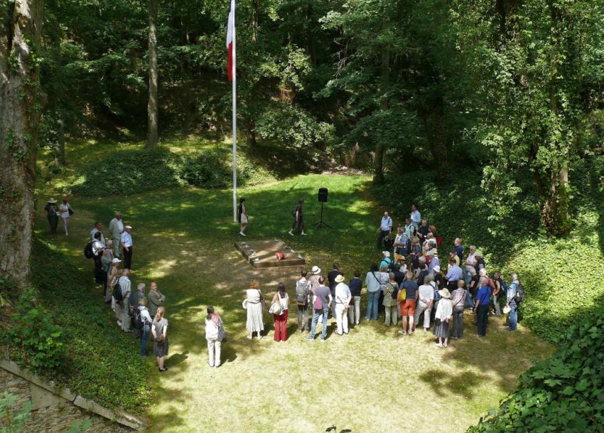 2023 06 13 CLAIRIERE DESX FUSILLES 